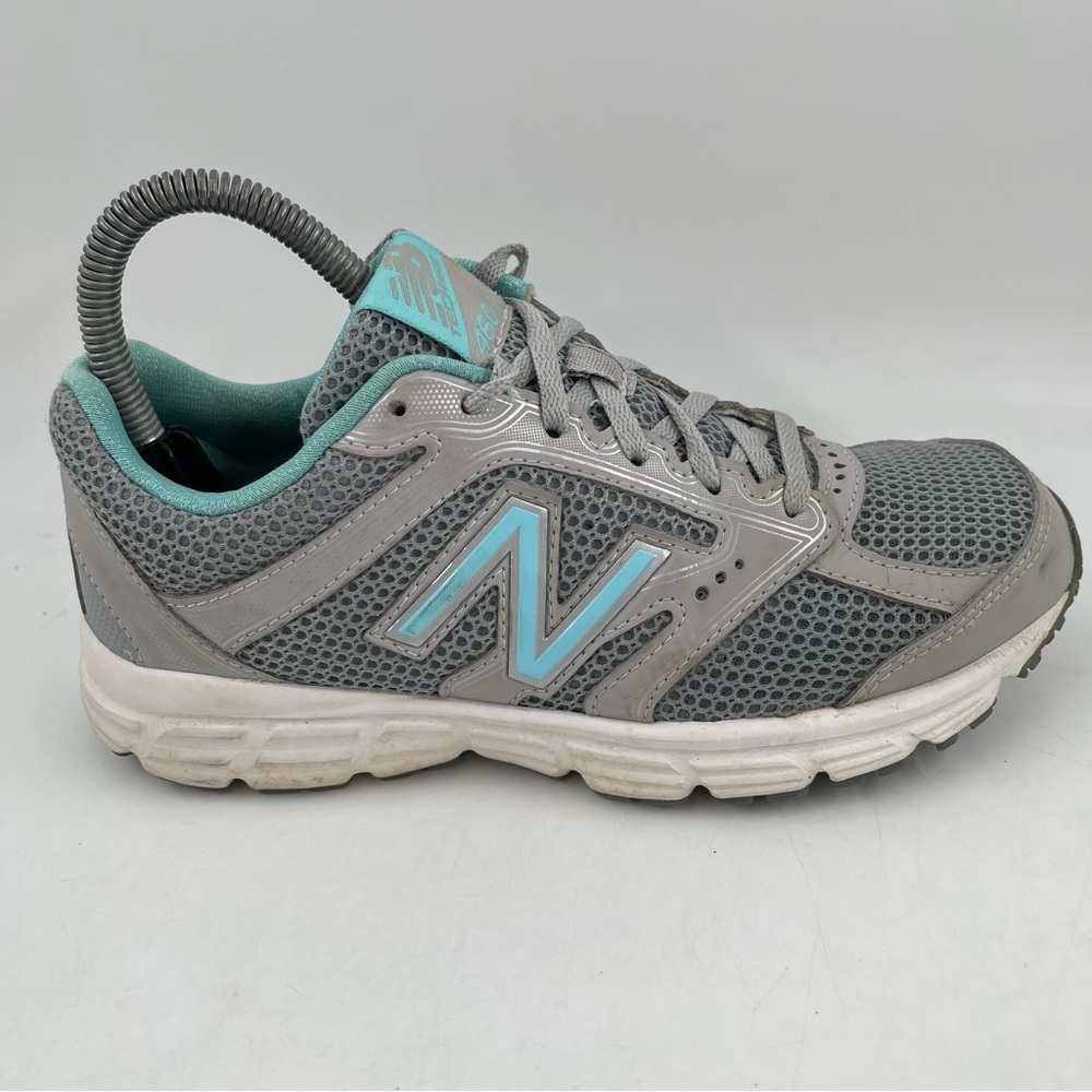 New Balance Women’s 460 V2 Grey Blue Low Top Running Shoes - Size 6